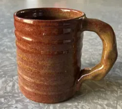 OCHRE OMBR MUG
