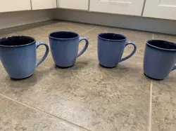 MUGS NEVER USED