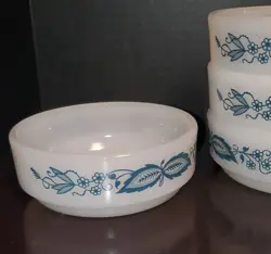GLASS BOWLS