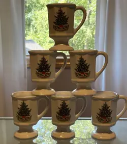 HERITAGE PEDESTAL MUGS