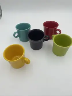 5 HOMER LAUGHLIN FIESTAWARE COFFEE MUGS CUPS USA MADE VINTAGE KITCHEN