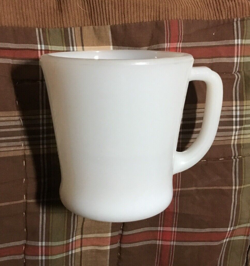 VTG FIRE KING MILK GLASS MUG