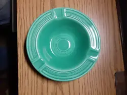 VINTAGE FIESTAWARE ASHTRAY LIGHT GREEN