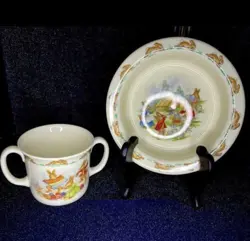 VTG ROYAL DOULTON BUNNYKINS ENGLISH FINE BONE CHINA TODDLER 2 HANDLED CUP & BOWL