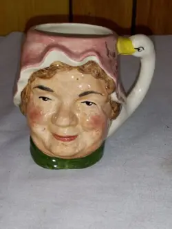 PAINTED TOBY MUG