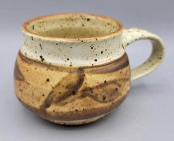 SPECKLED POTTERY TEA