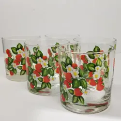 CREAM VINTAGE TUMBLERS