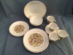 DISH SET WITH
