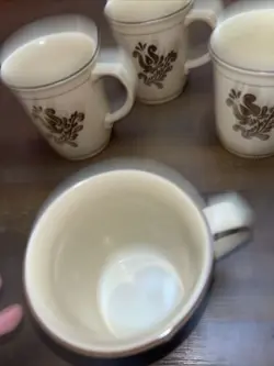 MUGS BROWN TAN
