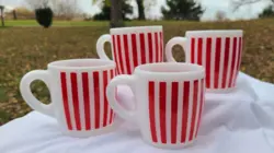 4 VINTAGE HAZEL ATLAS GLASS MILK GLASS RED STRIPED CANDY COFFEE MUG CUP WHITE