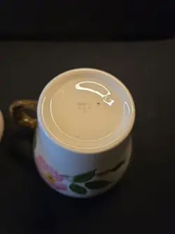 TAPERED COFFEE MUG