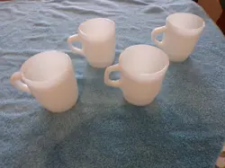 4 VINTAGE WHITE MILK GLASS FIRE KING STACKABLE COFFEE CUPS / MUGS MADE IN USA