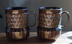 VTG WEDGWOOD PENNINE MUGS COFFEE SET OF 2 BROWN STONEWARE MADE IN ENGLAND 60'S