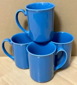 VINTAGE CORNING CORNFLOWER BLUE COFFEE/TEA MUGS (SET OF 4)
