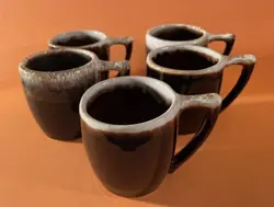 5 VINTAGE PFALTZGRAFF BROWN DRIP GLAZE STONEWARE MUGS MCM