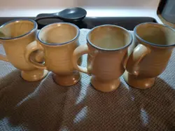PEDESTAL MUGS/CUPS