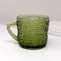 AVOCADO GREEN GLASS