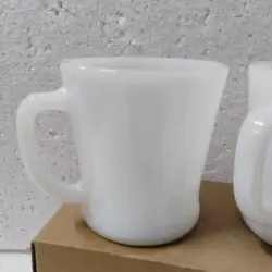 CUPS PAIR