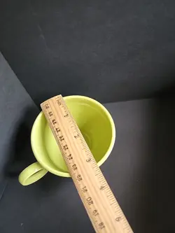 CHARTREUSE