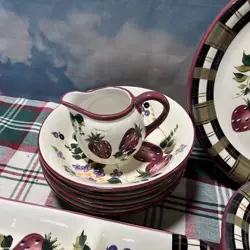 SALAD BOWL