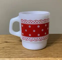 STACKABLE COFFEE MUG.