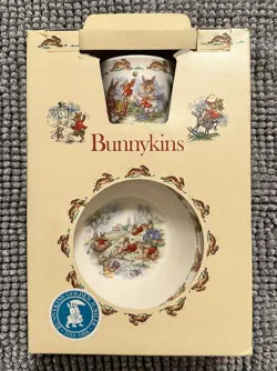BUNNYKINS 1984 GOLDEN