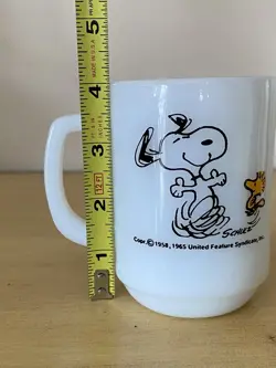 PEANUTS SNOOPY