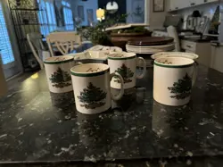 SET OF 4 VINTAGE SPODE CHRISTMAS TREE MUG CUPS MADE IN ENGLAND