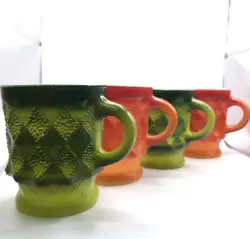 ORANGE GREEN MUGS