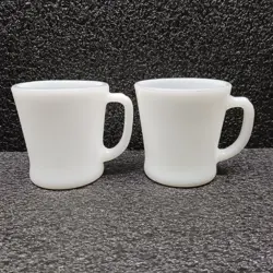 VINTAGE FIRE KING MILK GLASS COFFEE MUG, D HANDLE - SET OF 2 READ