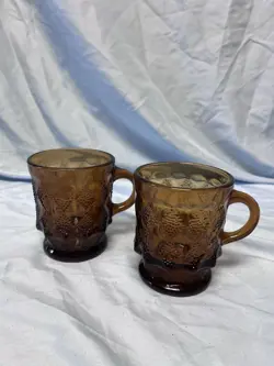 VTG ANCHOR HOCKING FIRE KING BROWN AMBER KIMBERLY DIAMOND OVEN PROOF COFFEE MUGS