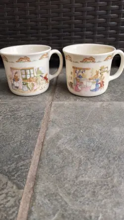 MUGS RABBITS SET