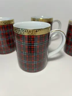 OF MUGS RED