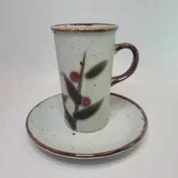 CUP SAUCE RAISED