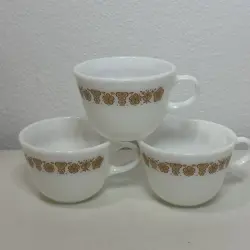 VINTAGE PYREX MILK GLASS BUTTERFLY GOLD COFFEE / TEA CUP MUG SET OF 3