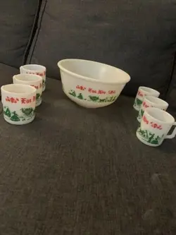 W.6 MUGS