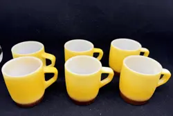 MUGS YELLOW WITH