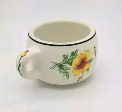 FLOWER WHITE COFFEE