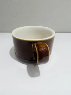 BROWN HANDLE SOUP