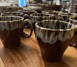 CANONSBURG BROWN DRIP GLAZE COFFEE MUG TEA CUP VINTAGE USA POTTERY