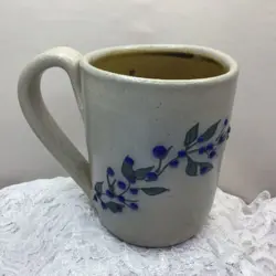 VINTAGE SALT GLAZED STONEWARE POTTERY COFFEE MUG 15 OZ BLUEBERRIES  COTTAGECORE
