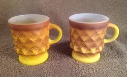 YELLOW FOOTED CUP