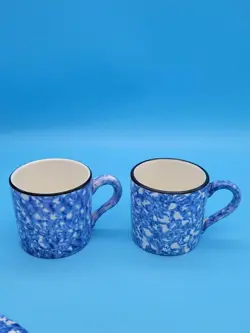 2 VINTAGE STANGL TOWN & COUNTRY BLUE HAND PAINTED MUG CUP POTTERY SPONGEWARE