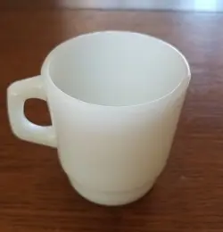 VINTAGE ANCHOR HOCKING OVEN PROOF MILK GLASS STACKING COFFEE MUG CUP - WHITE