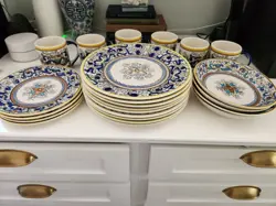 PLATES SOUP