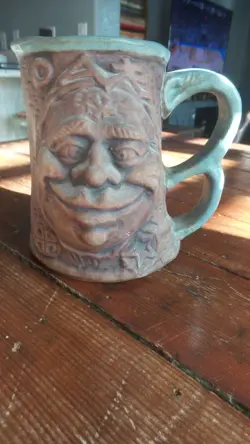 VINTAGE POTTERY RUMPH