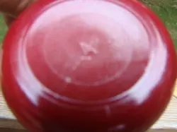 GLASS BURGUNDY