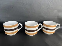 POTTERY TEA CUP