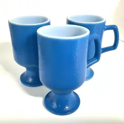 PEDESTAL BLUE MILK