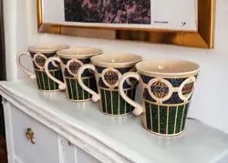 ORNAMENTS VINTAGE